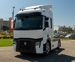 Camión blanco Renault Trucks
